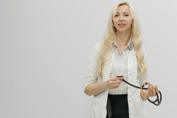 Comment le tabagisme influence les maladies cardiaques : un regard approfondi